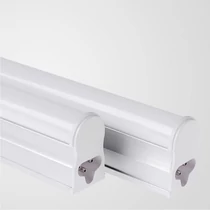 T5 LED fénycső armatúrával, 120cm, hideg fehér