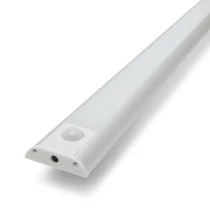 LED lámpa PIR szenzoros kapcsolóval